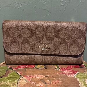 Coach Signature “C” Wallet REHAB